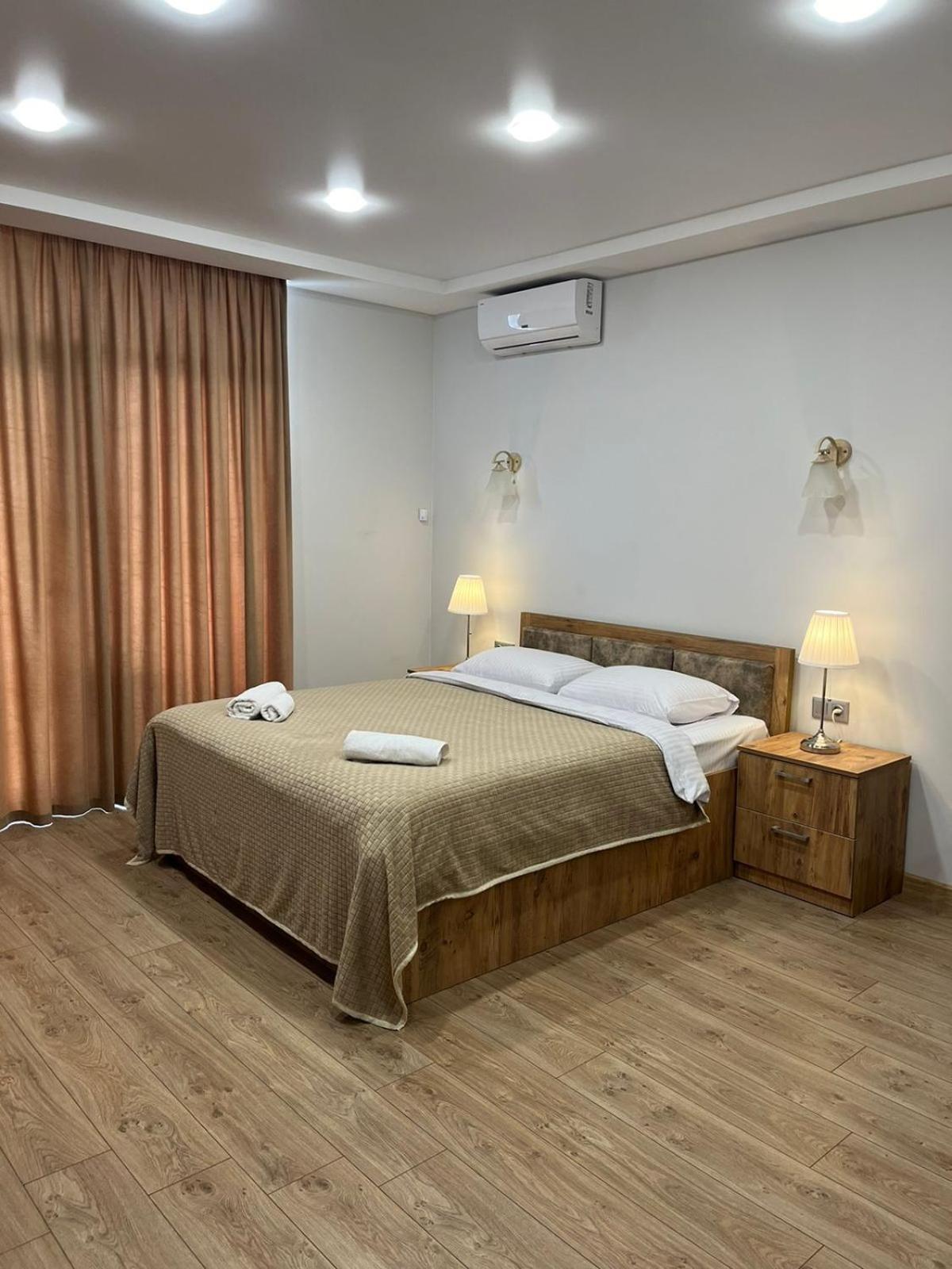 Holiday Lux Tower Batumi Exterior photo