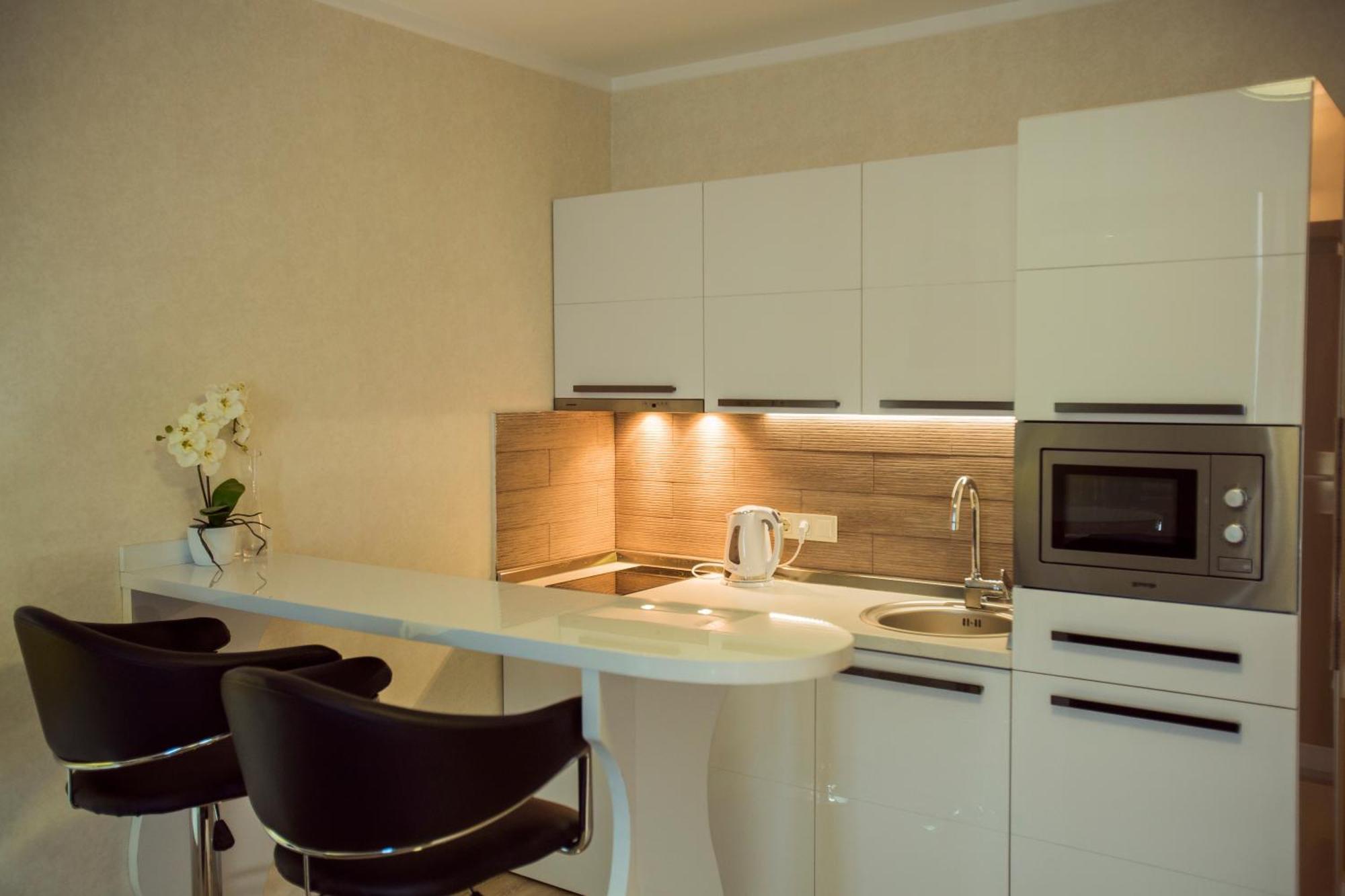 Holiday Lux Tower Batumi Exterior photo